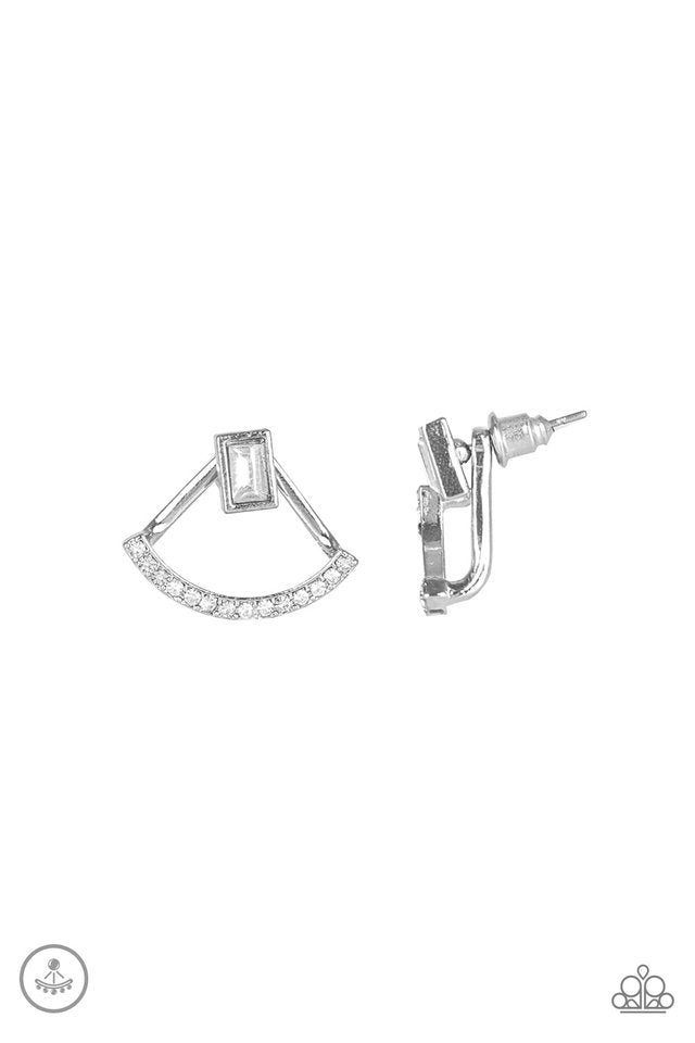 Delicate Arches - White - Earrings
